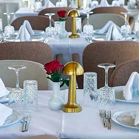 Otel Nayla Palace 2*