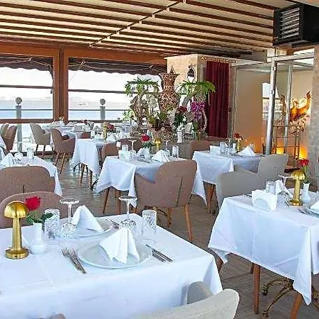 Otel Nayla Palace