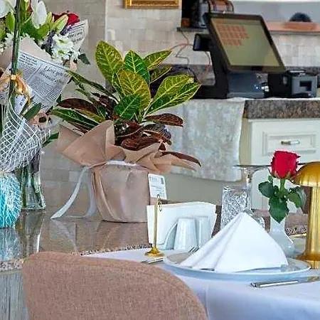 Nayla Palace Otel