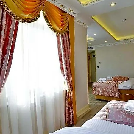 Otel Nayla Palace